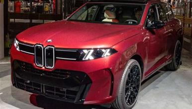 BMW го враќа V8 моторот