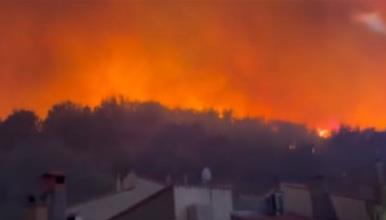 Големи пожари беснеат во јужна Европа – во Франција евакуирани 10 илјади луѓе