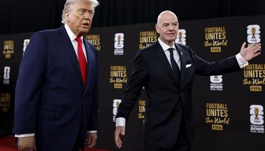 Срамен потег на Белата куќа: Трамп се јавил во ФИФА три пати за четири дена за да  поништи црвен картон! 