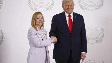 Трамп: „Ми се допаѓа Мелони, но...“ (ВИДЕО)