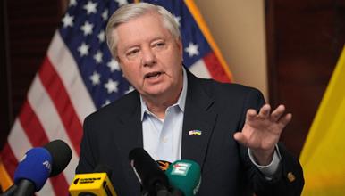Луѓето на Трамп за смртта на Греам: „Беше отруен од Иран или Русија“ 