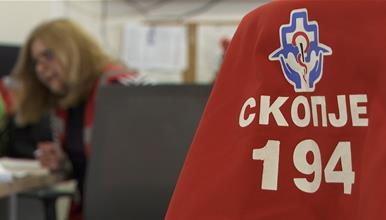 За 24 часа 7 колапси на јавно место, граѓаните често губат свест во автобус или на постојка