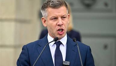 Маѓар бара четири истраги од Ексимбанк, меѓу кои и за милијардата евра за Македонија 
