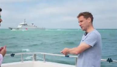 Француски воен брод отвори оган во Ламанш; Пукано кон чамецот во кој се наоѓал британскиот пратеник