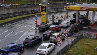 Русија ја продолжи забраната за извоз на гориво 