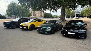 Фото:Во Лондон запленети 90 луксузни автомобили, вклучително и „Ферари“ вредно 3,7 милиони