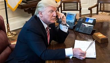 Трамп му се закани на Оман со бомбардирање