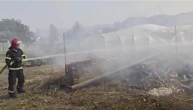 Стaвен е под контрола пожарот што им се закануваше на струмичките села Водоча и Баница
