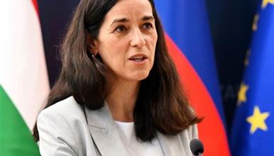 Унгарија се сомнева во измама: 17.000 респиратори купени за време на КОВИД