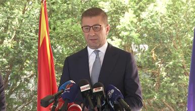Мицкоски за Јотова: Нема да навлегувам во дискусија со луѓе заглавени во минатиот век