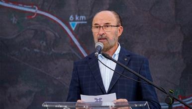 Трајановски: Денес поставуваме камен-темелник на најсложениот и најтешкиот автопат