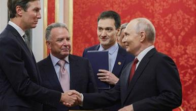 Над три часа Путин  разговарал со мировниците на Трамп