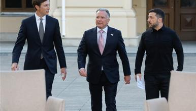 Зеленски: Путин би можело на Трамп да му обезбеди дипломатска победа пред меѓуизборите 