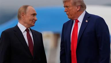 Путин и Трамп разговарале еден час: Бара итно завршување на војната 