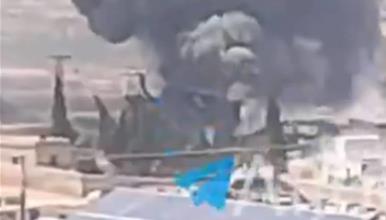 Најмалку 14 загинати во експлозија на складиште со оружје во Сирија (ВИДЕО)