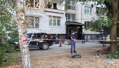 Ужас во Софија: Татко си го избодел шестгодишниот син, бабата затекнала хорор