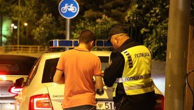 Лишени од слобода 14 возачи и со двајца малолетници е извршен службен разговор за „безобѕирно управување возило“