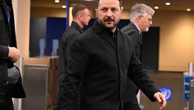 Руски новинар го праша Зеленски кога ќе дојде во Москва- одговорот е хит (ВИДЕО)