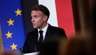 Макрон: Постојат индиции дека Русија се подготвува за регрутирање на уште 300.000 војници 