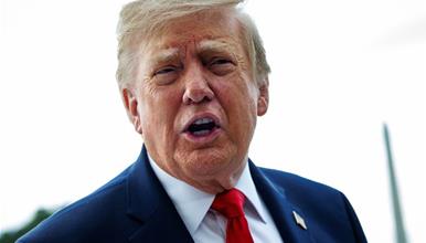 Трамп: Се надевам дека Украина и Русија ќе постигнат договор пред зимата 