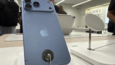 Купувачите на „iPhone 18 Pro“ пријавуваат необичен проблем