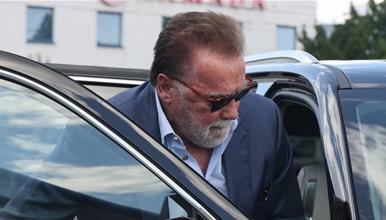 Шварценегер на суд поради сообраќајка од 2022 година- призна дека поминал на црвено 