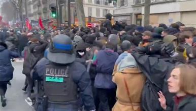 Видео: Хаос во Франција повредени повеќе од 600 лица