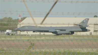 САД ги повлекоа сите свои бомбардери од британската воена база каде се случи инцидентот што го истражува полицијата 