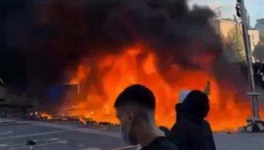 Насилни студентски протести во Тирана: Горат згради, десетици се повредени (ВИДЕО)
