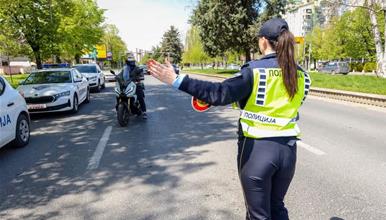 Зајакнати контроли на возачи на велосипеди, мопеди и мотоцикли