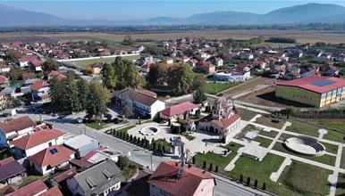 Репортажа од предизборна Брвеница: Симбол за соживот и прибежиште за жителите од урбаните средини 
