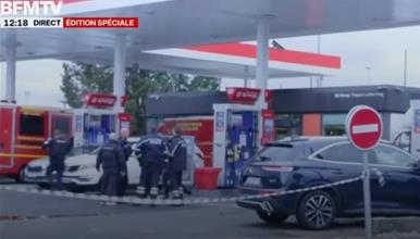 Крвава престрелка во близина на Париз: Маж пукал од автомобил, има мртви и ранети 