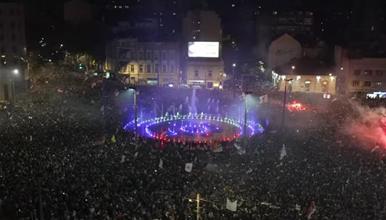 Изборната победа се слави и вечерва на плоштадот Славија во Белград