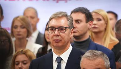 Вучиќ: Разговарав со Макрон, верувам дека се враќаме на власт по две години 