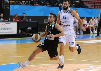 МЗТ поведе со 1:0 во полуфиналната серија против Блокотехна