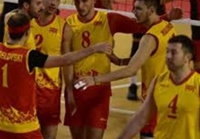 Македонските одбојкари со победа над Унгарија ги почнаа квалификациите за ЕП