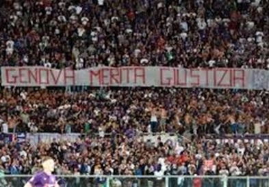 Фановите на Џенова молчеа 43 минути во спомен на жртвите на трагедијата