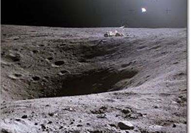 Месечината годишно губи 200 тони вода 