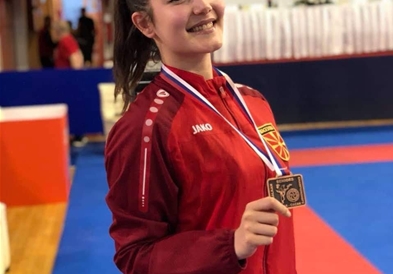 Злато за Анѓела Мојсовска на Светски карате куп во Умаг