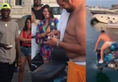 Балотели плати 2 000 евра за да види како човек на Веспа скока во море (ВИДЕО)