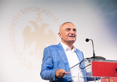 Мета : Албанскиот народ не заслужува да биде последен во регионот 
