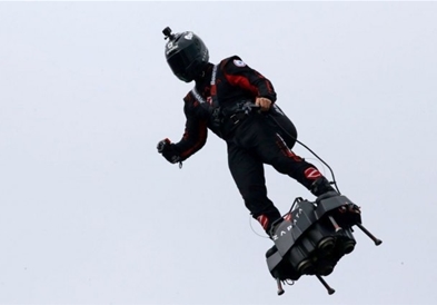 Ќе успее ли летечкиот човек да го прелета Ламанш?