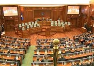 Кoсовските пратеници денеска треба да гласаат за распуштање на парламентот