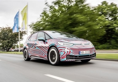 Наскоро пристигнува новиот хит на VW – има предност пред Голф (ВИДЕО)
