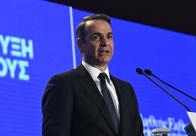 Остри партиски реакции во Грција на говорот на Мицотакис 