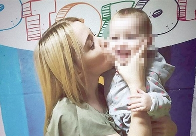 Двегодишно девојченце случајно си ја убило мајка си 