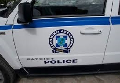 За половина час 4 напади на банки и канцеларии на Нова демократија во Атина