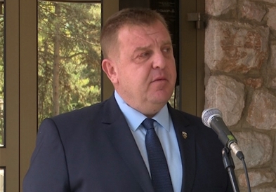 Каракачанов: Ако Комисијата нема рок, ќе нема рок и патот на Македонија кон ЕУ
