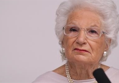 Жена што го преживеала Аушвиц добива по 200 заканувачки пораки дневно , ја чуваат специјалци 