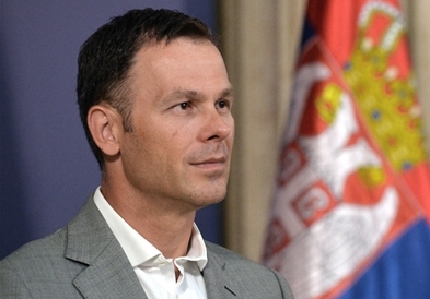 На српскиот министер за финансии му е одземен докторатот поради плагијат